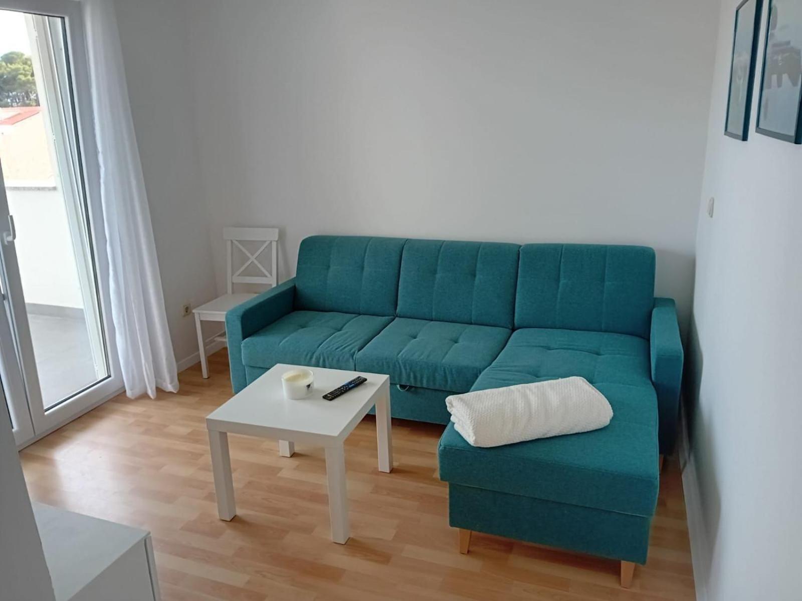 Apartments And Rooms Nikola Omiš Kültér fotó